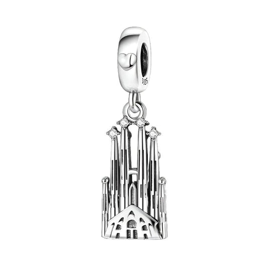 La Sagrada Familia Charm